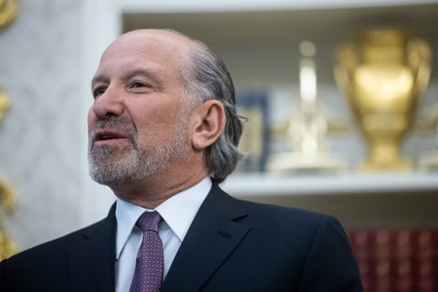 Howard Lutnick faces bipartisan calls to resign over latest Epstein revelations