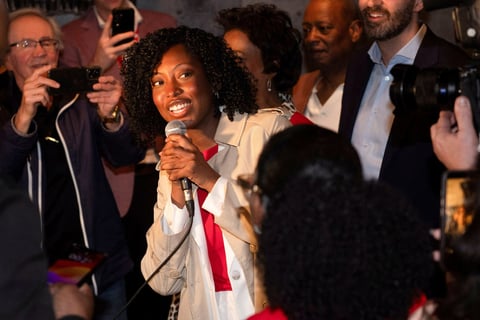 Liberals secure majority government with sweep of three by-elections