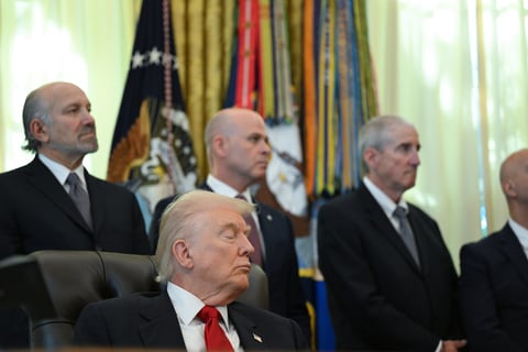 A closer look at Trump’s apparent struggles to fight off sleep in the Oval Office