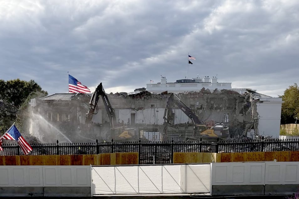 White House expands East Wing demolition as critics decry Trump overreach