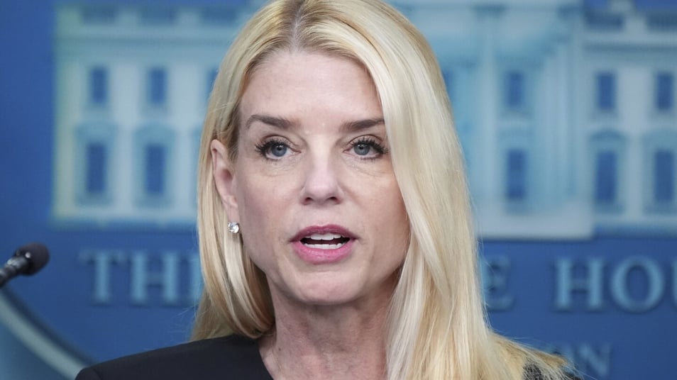 Charges dropped against Utah doctor accused of throwing away $28,000 in COVID vaccine doses