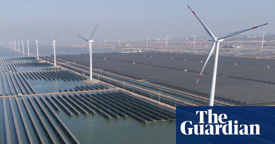 China’s CO2 emissions have been flat or falling for past 18 months, analysis finds